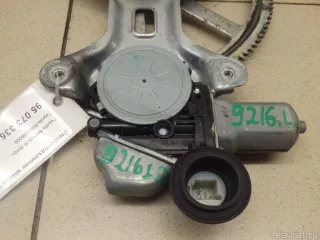 6980208020 Toyota Стеклоподъемник электр. передний левый Toyota Sienna 3 Арт E95073335, вид 5