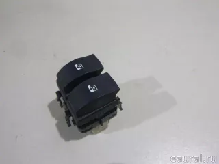 8200108273 Renault Блок управления стеклоподъемниками Renault Sandero 1 Арт E23094952, вид 2