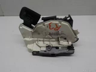 5K4839016F VAG Замок двери задней правой Volkswagen Jetta 6 Арт E40748326, вид 1