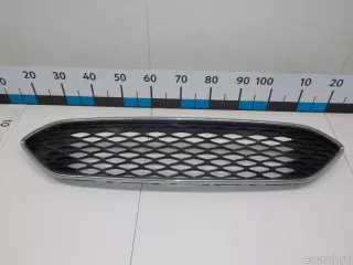 1875314 Ford Решетка радиатора Ford Focus 3 restailing Арт E51664095, вид 2