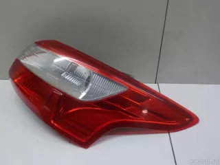1863057 Ford Фонарь задний наружный правый Ford Focus 3 restailing Арт E40979786, вид 2