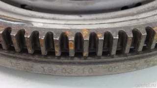 03F105266 VAG Маховик Skoda Yeti Арт E70656518, вид 3