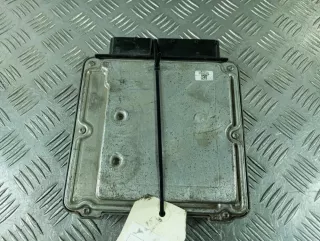 03C906032P Блок управления двигателем Volkswagen Golf 5 Арт 109963.1, вид 3