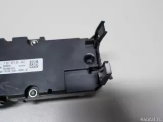LR020187 Land Rover Блок кнопок Land Rover Discovery 4 Арт E51192591, вид 11