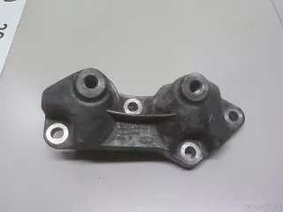 LR024740 Land Rover Кронштейн КПП Land Rover Evoque 1 restailing Арт E52293588, вид 1