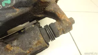 13301190 GM Суппорт тормозной передний правый Opel Astra J Арт E95133740, вид 4