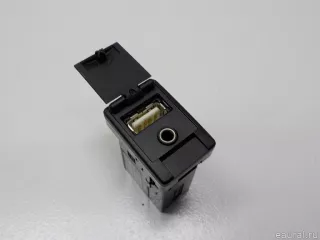 8619042040 Toyota Адаптер магнитолы AUX Toyota Camry XV50 Арт E41037108, вид 2