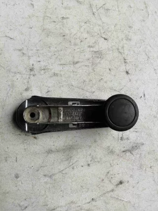 443837581D Ручка стеклоподъемника   Audi 100 C3 Арт 100C3, вид 1