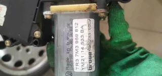 TR37M3959812 Стеклоподъемник электрический   Ford Galaxy 1 restailing Арт Ty37, вид 3