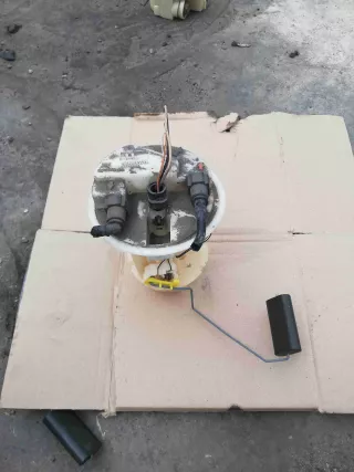 7700416988 Датчик уровня топлива(топливный насос)   Renault Clio 2 Арт TN96, вид 1