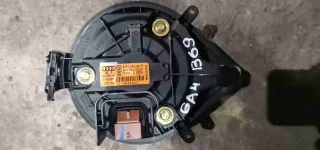 8E1820021E Двигатель отопителя (моторчик печки)   Audi A4 B6 Арт 6A4B69, вид 1