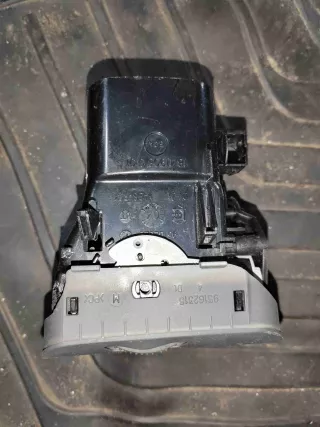 3B0819704D Дефлектор обдува салона   Volkswagen Passat B5 Арт B5627, вид 3