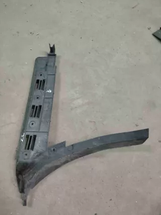 3u5807394 Крепление бампера   Skoda Superb 1 Арт SUP55