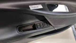 T4N7320 Обшивка двери передней левой (дверная карта) Jaguar XE 1 Арт 8915576, вид 3