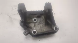  Кронштейн (крепление) Renault Master 2 Арт 9021149, вид 1