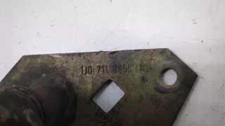 1j0711085b Кронштейн КПП Volkswagen Golf 4 Арт 9005328, вид 3