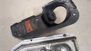 A9067500004 Лючок бензобака белый Mercedes Sprinter W906 Арт 9064111, вид 5