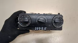 A1698301985 Блок управления печки / климат-контроля Mercedes B W245 Арт 9054839, вид 2