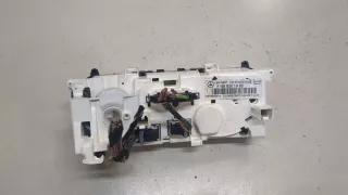 A1698301985 Блок управления печки / климат-контроля Mercedes B W245 Арт 8990441, вид 3