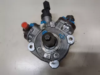 8571555,13518597649,0445010819 ТНВД BMW 7 G11/G12 Арт 8991546, вид 1