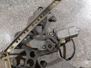 0130821066 стеклоподъемник задний правый Mercedes S W126 Арт 46023067845, вид 3