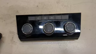 565820047 Блок управления печки / климат-контроля Skoda Superb 3 Арт 9169387, вид 1
