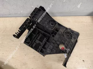 1K0907361C Крепление блока предохранителей Skoda Octavia A5 Арт 00100932, вид 5