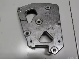 8843130010 Toyota Кронштейн компрессора кондиционера Lexus IS 3 restailing Арт E50631771, вид 1