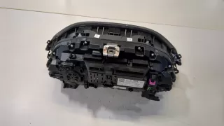 83A920800B Щиток приборов (приборная панель) Audi Q3 2 Арт 9175288, вид 4