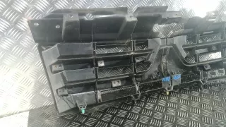 7450A369 Решетка радиатора Mitsubishi Pajero 4 Арт ZDN09G101, вид 7