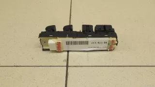 8404030180 Toyota Блок управления стеклоподъемниками Lexus GS 4 restailing Арт E95176117, вид 4