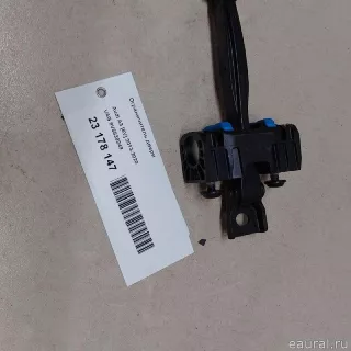 8V5839249 VAG Ограничитель двери Audi A3 8V Арт E23178147, вид 3