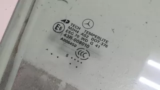 A1647251010 Стекло двери передней правой Mercedes ML W164 Арт 9173798, вид 2
