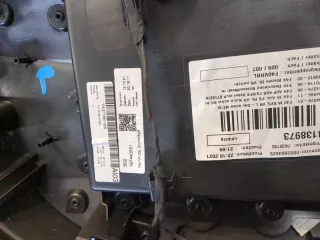  Обшивка двери передней правой (дверная карта) BMW 1 F40 Арт 9149996, вид 5