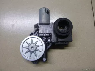 8572078011 Toyota Моторчик стеклоподъемника Lexus NX Арт E21640617, вид 1