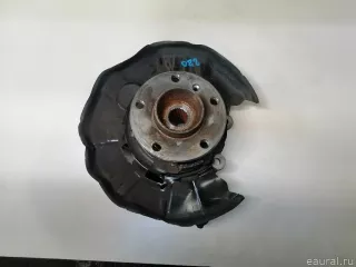 33326792516 BMW Кулак поворотный задний правый BMW 1 F20/F21 Арт E22884022