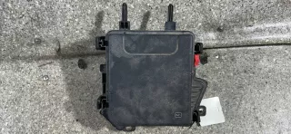 284B600008R Блок предохранителей Renault Megane 3 Арт 46023068658, вид 1