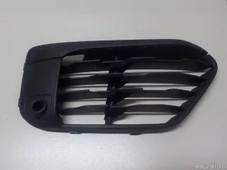 51117453980 BMW Решетка в бампер правая BMW X1 F48 Арт E52043030, вид 1