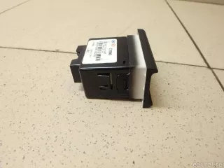 96120C5000 Hyundai-Kia Разъем AUX / USB Hyundai Solaris 1 Арт E95636183, вид 3