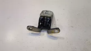 13583618,13583613 Петля двери передней левой черная Chevrolet Malibu 9 Арт 9196103, вид 2