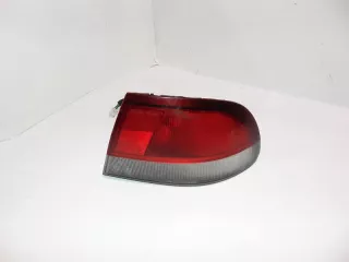 8DGW51150 Фонарь задний правый наружный Mazda 626 GE Арт 317803, вид 1