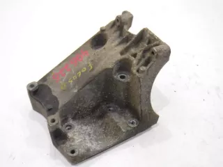 1715451 Кронштейн компрессора кондиционера Ford Focus 2 Арт 1099557, вид 1