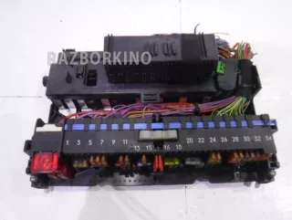 61138364530 Блок предохранителей BMW 3 E46 Арт 2648665, вид 1