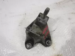 98AB7M125BF Кронштейн КПП Ford Focus 1 Арт 3133836