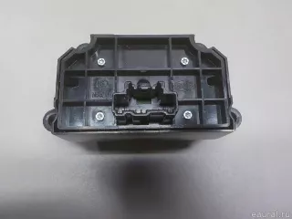 LR083888 Land Rover Кнопка фиксатора стояночного тормоза Land Rover Discovery 5 Арт E52277902, вид 7