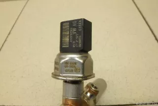 06K133317AA VAG Рейка топливная (рампа) Volkswagen Jetta 6 Арт E95666215, вид 2