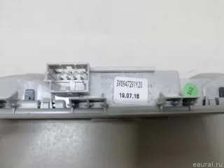 3V0947291Y20 VAG Плафон салонный Skoda Superb 3 Арт E23068389, вид 7