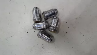 09598708 Гайка колесная Chevrolet Volt Арт 9204593, вид 1