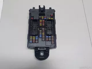 31682732 Volvo Блок предохранителей Volvo  V60 2 Арт E52379909