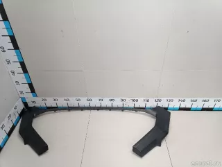 53121YP170 Toyota Накладка на решетку радиатора Toyota Hilux 8 Арт E103025775